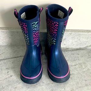 Purple / rainbow animal print girls rain boots.  Size 2M.  Lands End.